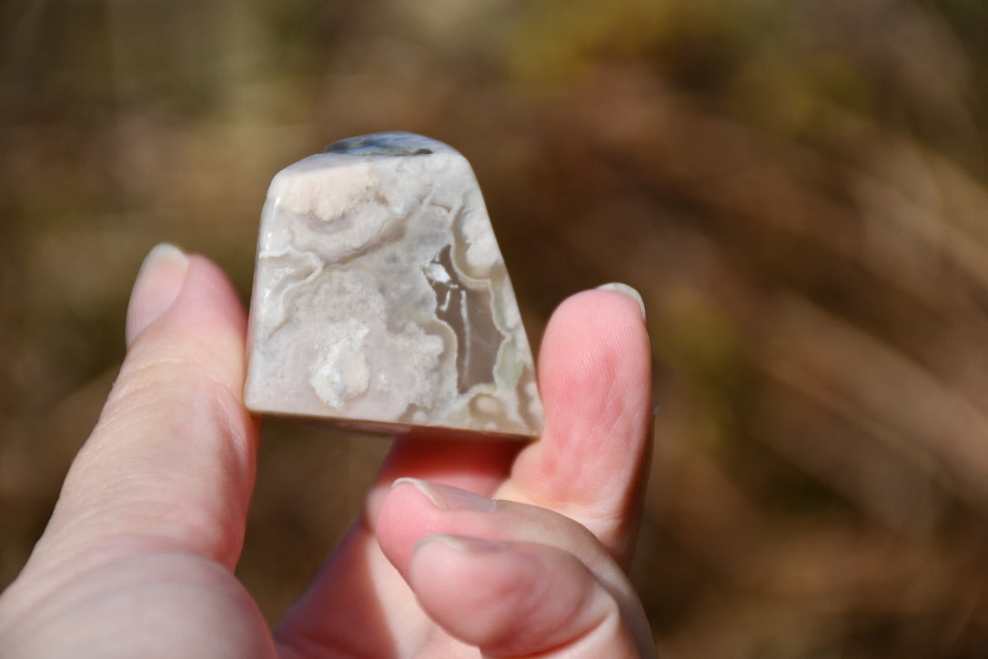 Flower agate freeform