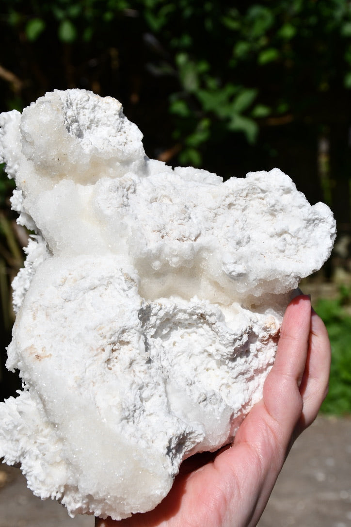 White aragonite cluster