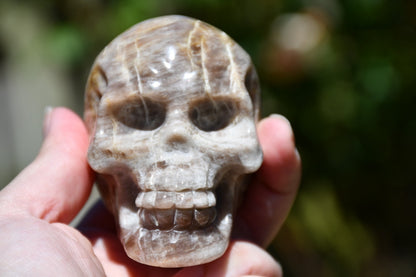 Moonstone and sunstone skull carve (larger)