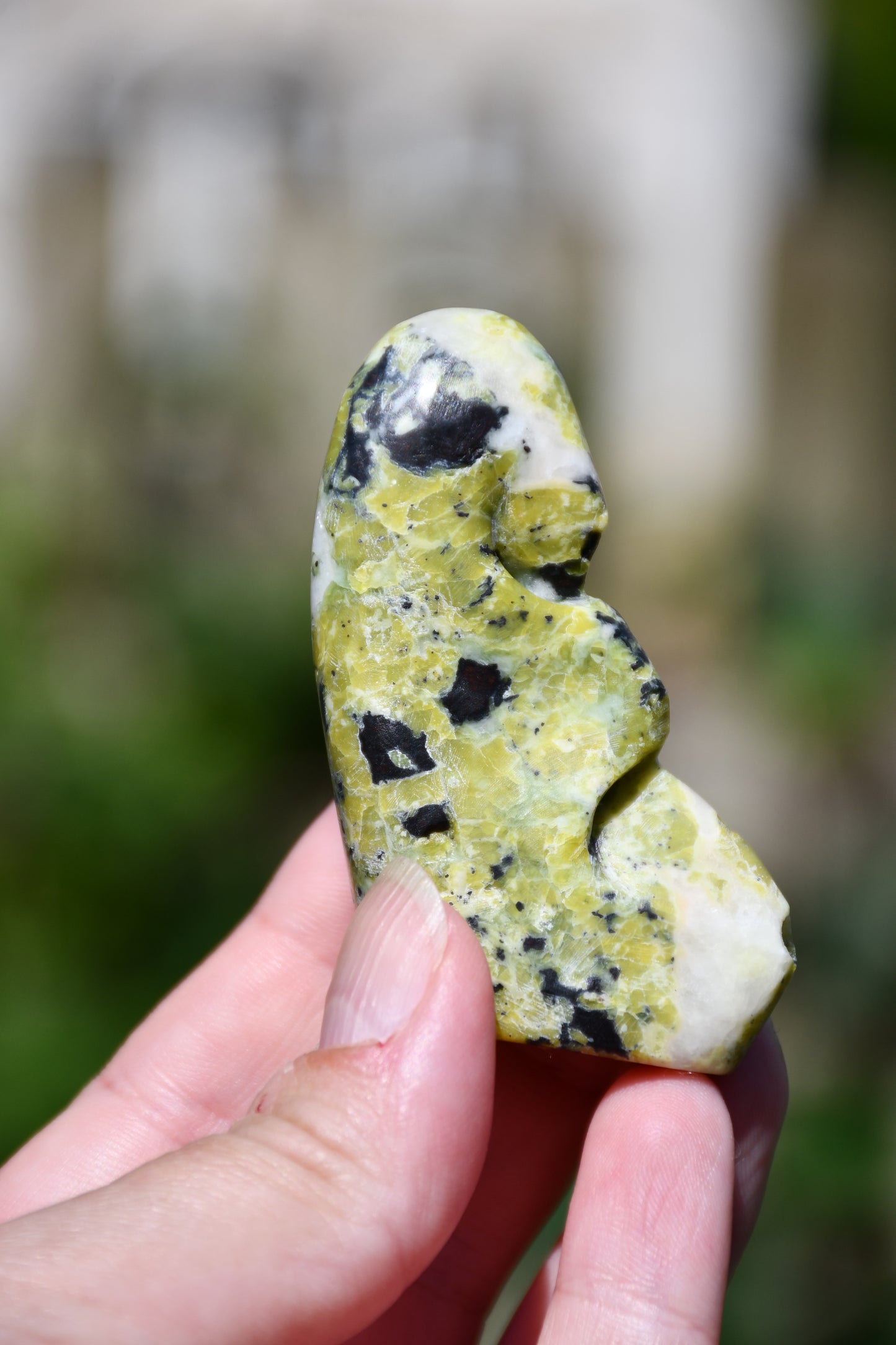 Lizardite Manu "blow of life" carving