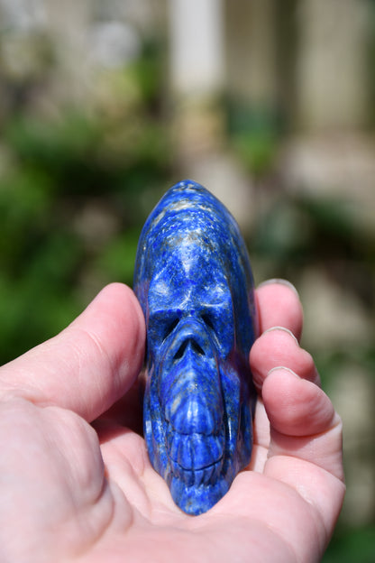 Lapis lauzuli Manus skull