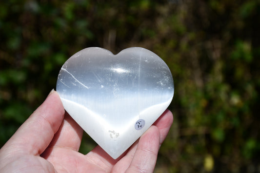 Selenite heart (2)