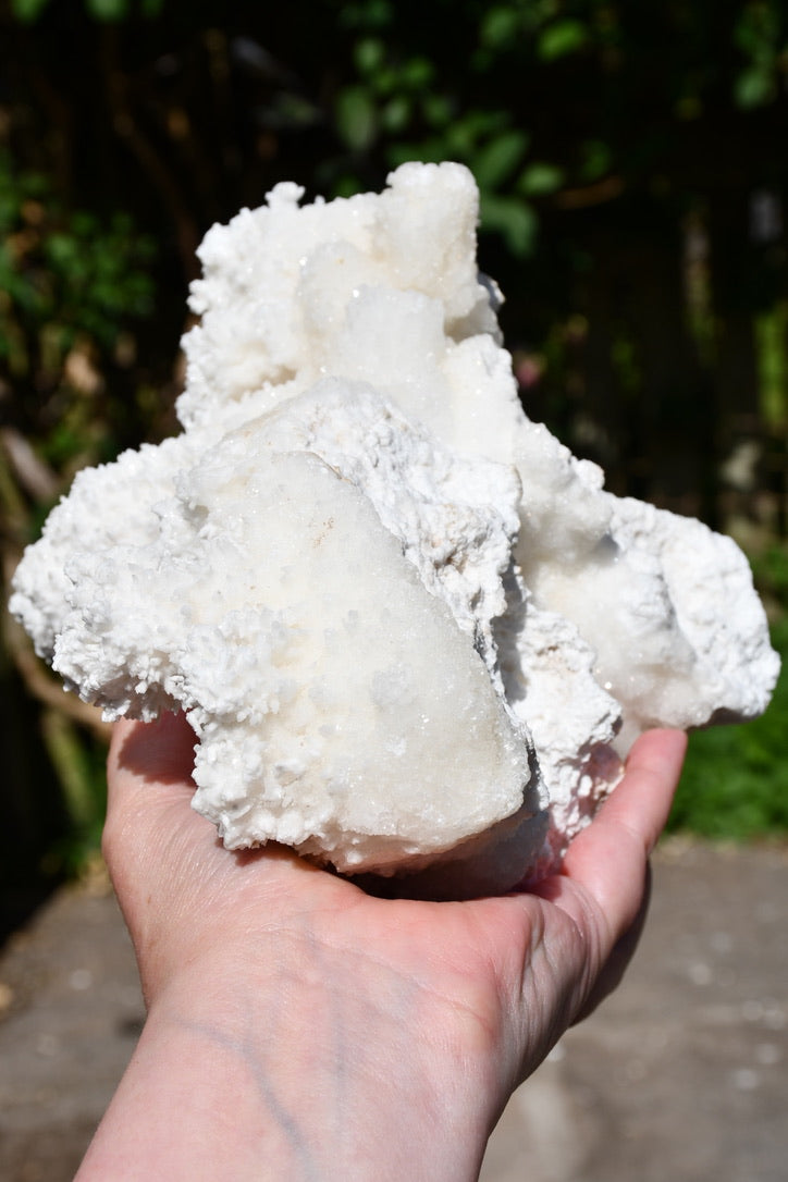 White aragonite cluster