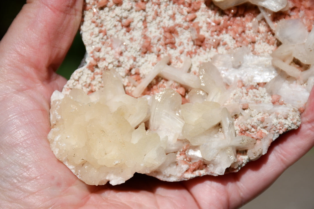 Mixed zeolites on matrix